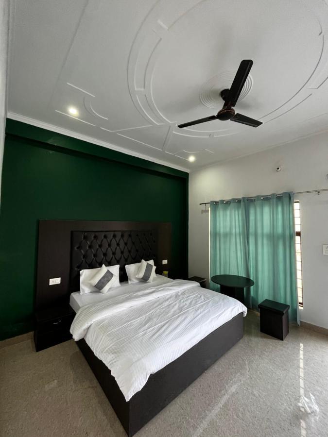 Corn Village Abode Lakhwar ภายนอก รูปภาพ